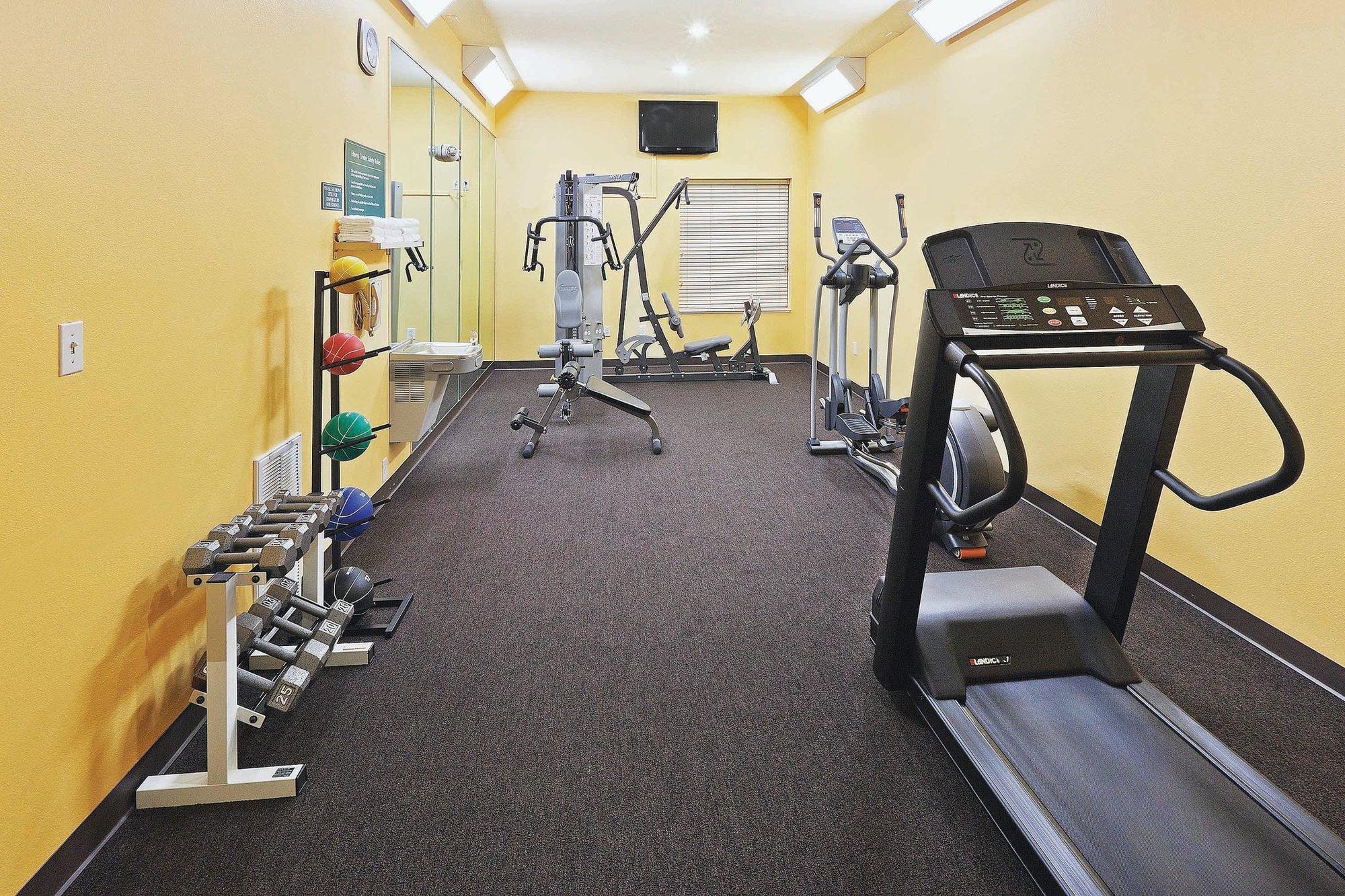 Spark By Hilton West Clay Road 3*